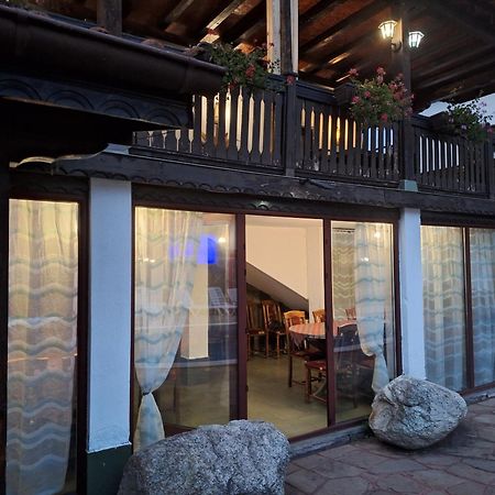 Къща За Гости Бащин Дом Apriltsi  Exterior photo